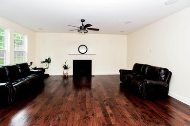 ***BACK on MARKET*** ***UPDATED*** Welcome to this beautiful - photo 8