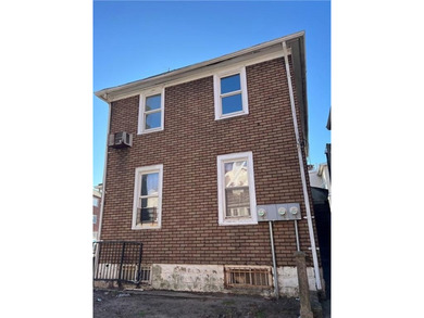 Welcome to 53 Brighton 1st Place. 2 family home. Property boasts - photo 5