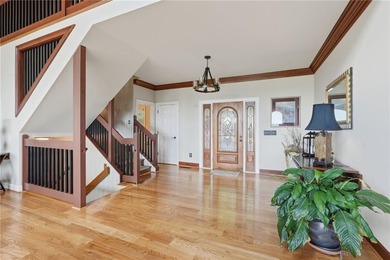 This beautiful 5BDRM/3FB/2HB Country-Traditional home enjoys an - photo 6