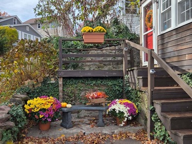 Great opportunity to own this enchanting 3-bedroom Cape located - photo 19