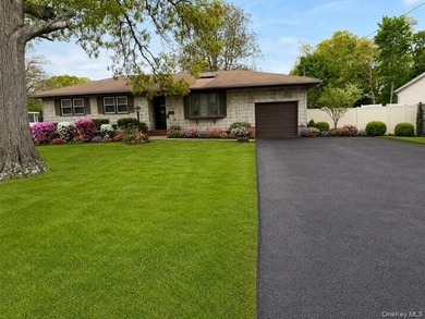 Welcome to 44 47th Street in Islip! This charming and - photo 1