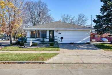 Prime downtown location, just 2 blocks off College Ave. Walking - photo 24