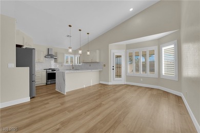 Luxury house with RV space. What you deserve is this amazing