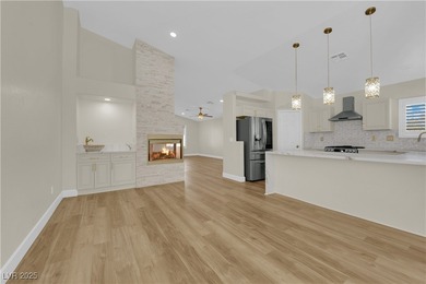 Luxury house with RV space. What you deserve is this amazing