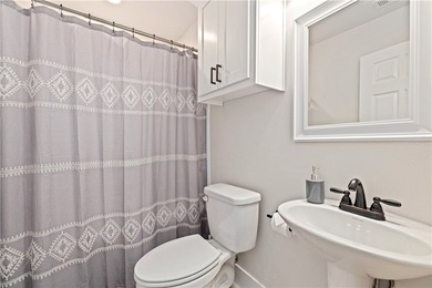 Welcome to a rare opportunity to own a fully furnished - photo 17