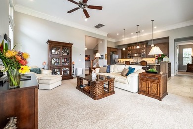 Experience true luxury in the gated community of Hokulani - photo 17