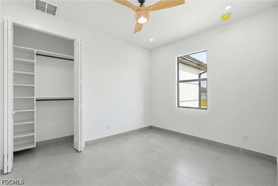 Luxury waterfront living has never been more attainable! - photo 42