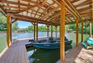 Welcome to your lakefront retreat in Harbor Ridge, where - photo 8