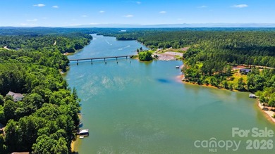 Welcome to your lakefront retreat in Harbor Ridge, where - photo 9