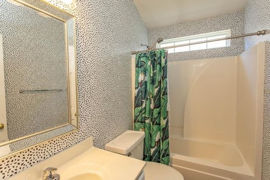 If you're searching for a stylish, updated home in Carolina - photo 11