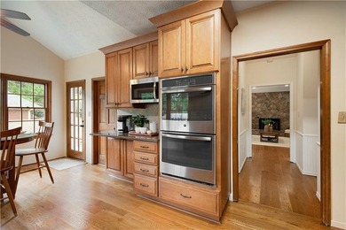 Timeless Southern charm meets modern comfort in this beautifully - photo 20