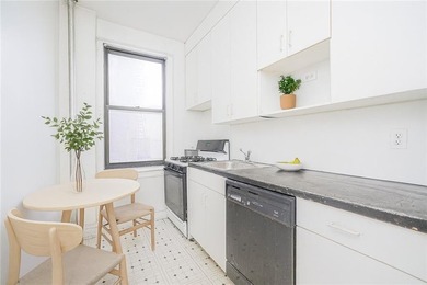 This is a 1 Bedroom 1 Bathroom Co-op for sale that bears a lot - photo 4