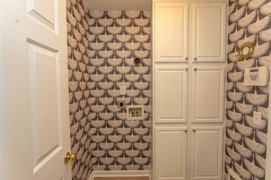 If you're searching for a stylish, updated home in Carolina - photo 28
