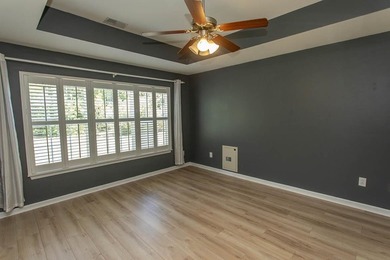 If you're searching for a stylish, updated home in Carolina - photo 29