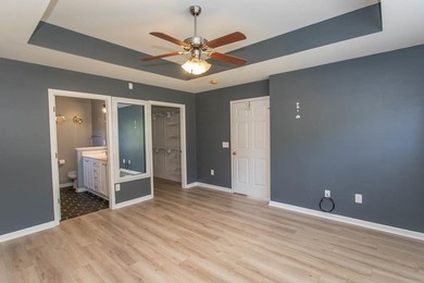If you're searching for a stylish, updated home in Carolina - photo 32