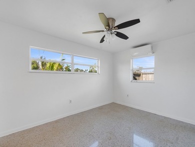 Look no further! Affordable and move in ready. Solid, CBS home - photo 5