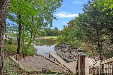 Situated on 1.3 acres in The Point's prestigious Sturbridge - photo 40