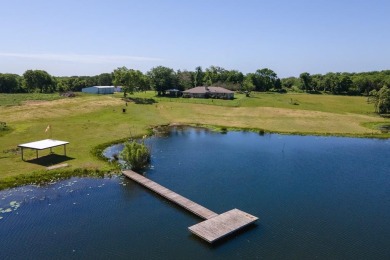 Cedar Creek Lake Home For Sale in Kemp Texas