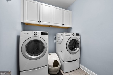 **OPEN SUNDAY 5/31 from 2-4 PM ** Welcome home to this spacious - photo 27