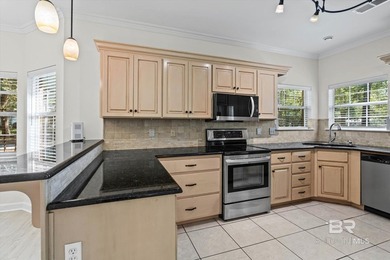 Beautifully Remodeled Home with Bonus Room & Climate-Controlled - photo 8