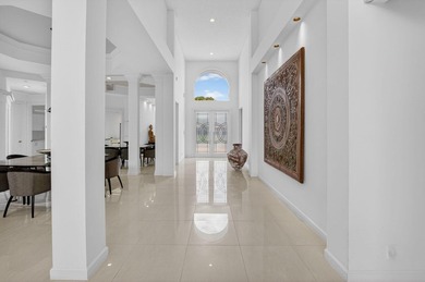 A wonderful, very clean house, very high living room ceiling and - photo 11
