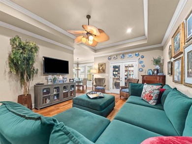 LOCATION! LOCATION! LOCATION! This charming, move in ready house - photo 12