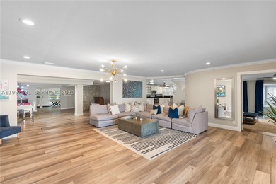 Welcome to your private resort in the heart of Oakland Park. Set - photo 3