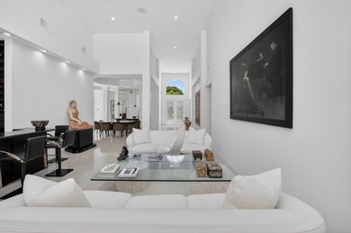 A wonderful, very clean house, very high living room ceiling and - photo 18