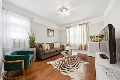 Welcome to this beautifully maintained detached two-family home - photo 23