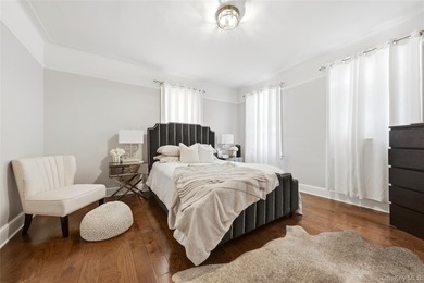 Welcome to this beautifully maintained detached two-family home - photo 32