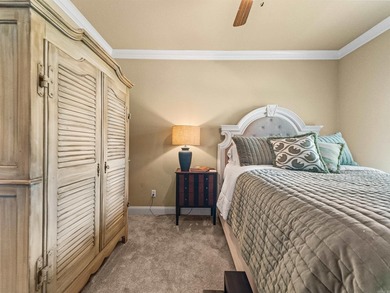 LOCATION! LOCATION! LOCATION! This charming, move in ready house - photo 38