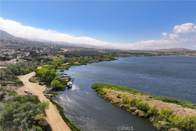 **STUNNING LAKE VIEW HOME - UNIQUE OPPORTUNITY! | NO HOA | No - photo 2