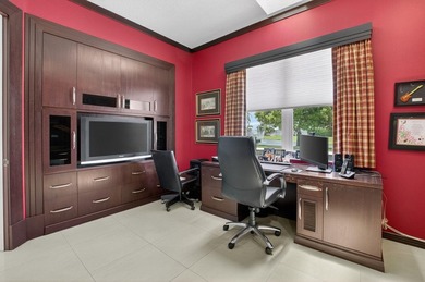 A wonderful, very clean house, very high living room ceiling and - photo 48
