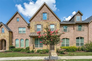 Lake Grapevine Townhome/Townhouse Active Under Contract in Flower Mound Texas