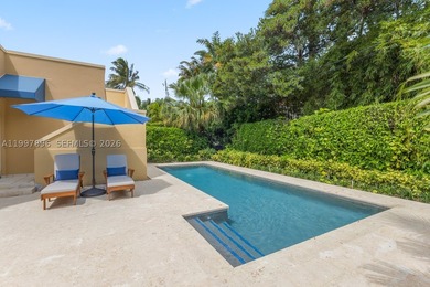 Timeless colonial-style residence, also known as Villa Rosa, set - photo 8