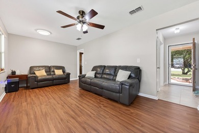 Tucked into the heart of Niceville, this updated 3-bed, 2-bath - photo 4