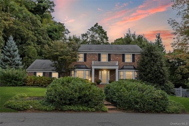 Traditionally elegant brick, 4 bedroom, 3.5 bath center hall - photo 36