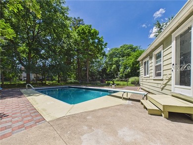 Welcome to this spacious stone-front colonial. Beautiful - photo 7