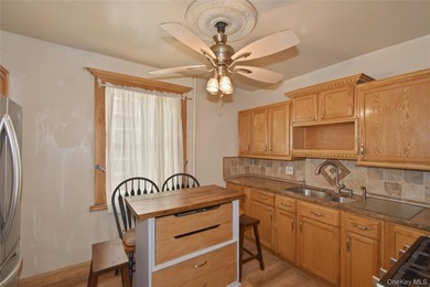 Beautifully maintained and updated single-family home nestled in - photo 8