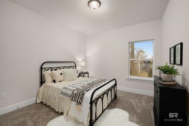 Welcome to the Paxton in the sought after golf course community - photo 4