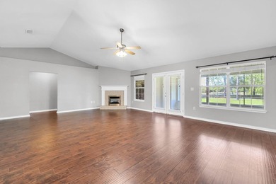 Perfectly nestled home on an extra large homesite with expansive - photo 17
