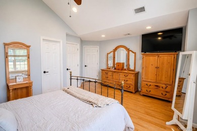 Welcome to 257 Fourth Street, a beautifully maintained and - photo 17