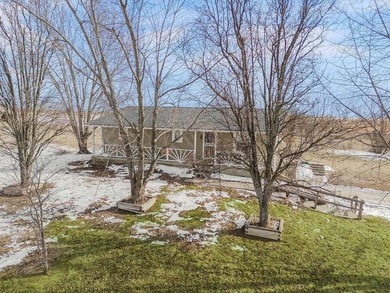 This beautiful 5-acre property offers space to unwind and enjoy - photo 2