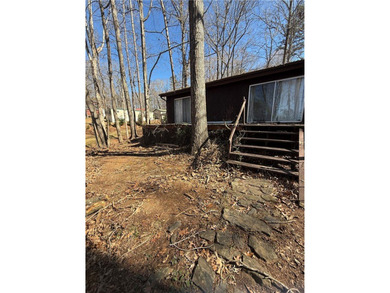 Additional listing photo 2