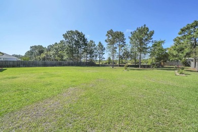 Perfectly nestled home on an extra large homesite with expansive - photo 36