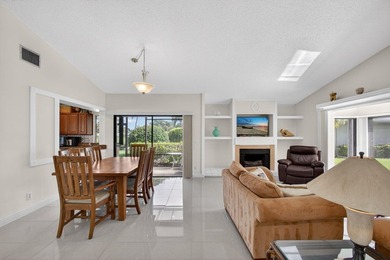 PRICED TO SELL!!! DON'T MISS THS OPPORTUNITY! This cozy, yet - photo 13