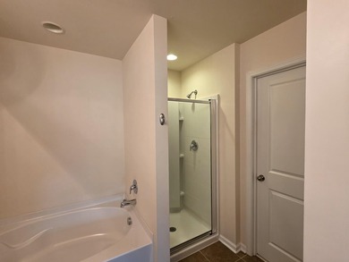 Priced to move and ready for new buyers!! This well maintained - photo 18