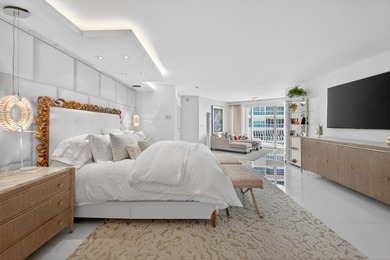Live the ultimate beachfront lifestyle in Bal Harbour with fully - photo 23