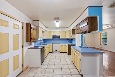 Investor opportunity with significant upside potential. Property - photo 5
