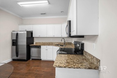 Well-maintained 2-bedroom, 2-bath end-unit condo located in The - photo 6